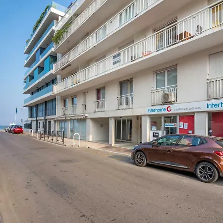 Apartamento Reine Astrid-3 By Interhome