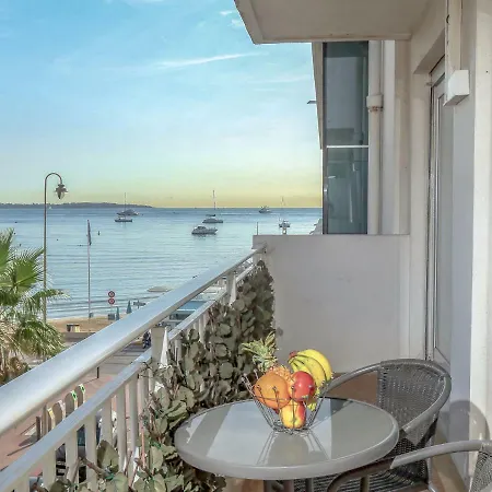 Appartamento Reine Astrid-3 By Interhome